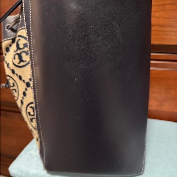 Tory Burch - Picture 5 of 15